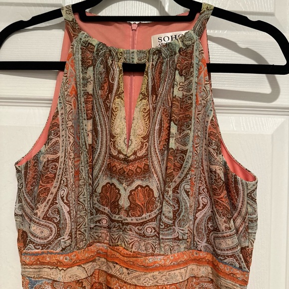 Soho Apparel Boho Maxi Dress Size 8 Orange Paisley Sleeveless - Picture 4 of 13